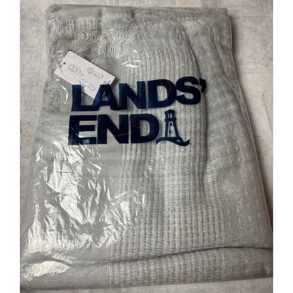Lands' End Accessories - Lands End Gray Winter Scarf Style No. 514725 100% Acrylic Anti-Static
